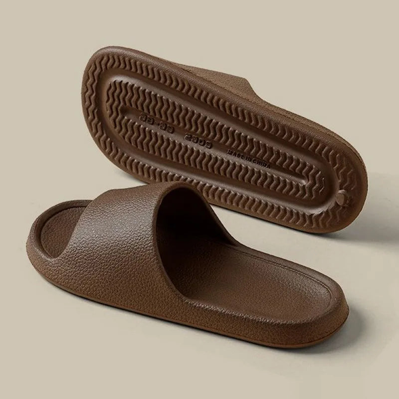2025 Women Soft Sole Cloud Slippers Thick Platform Indoor Outdoor Beach Sandals Summer EVA Non Slip Flip Flops Men slippers