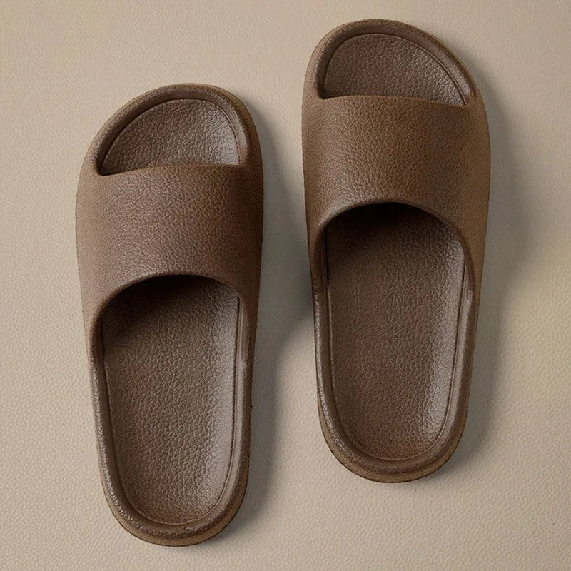 2025 Women Soft Sole Cloud Slippers Thick Platform Indoor Outdoor Beach Sandals Summer EVA Non Slip Flip Flops Men slippers